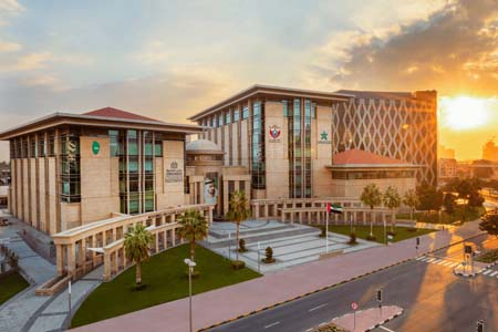 на кампусе вуза